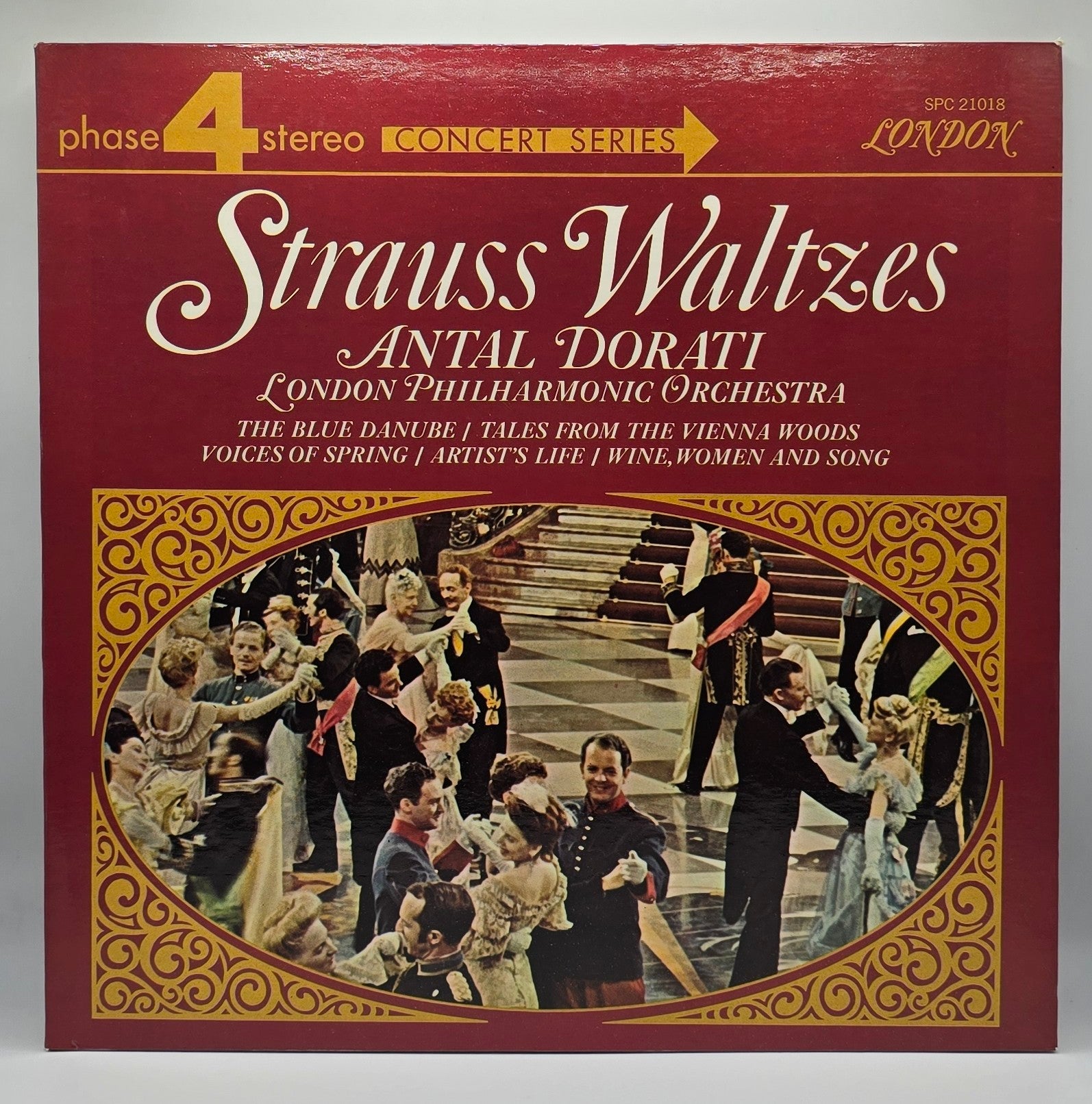 Strauss* - Antal Dorati, London Philharmonic Orchestra - Strauss Waltzes (LP) (Very Good Plus (VG+))