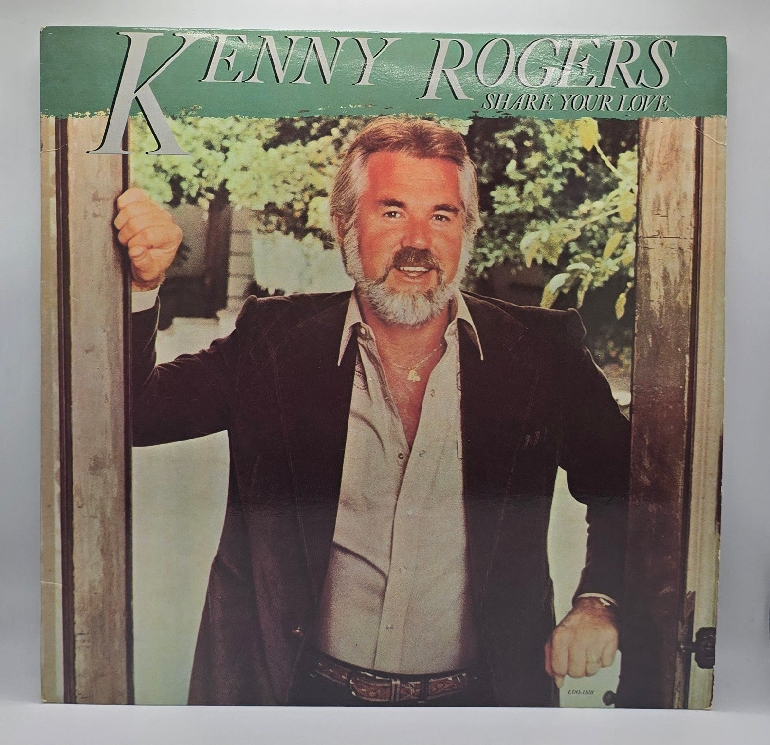 Kenny Rogers - Share Your Love (LP) (Very Good Plus (VG+))